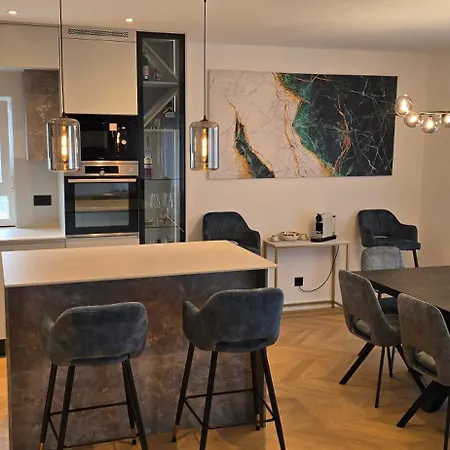 Aro Apartment